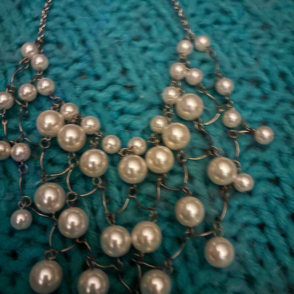 Elegant Pearl Necklace